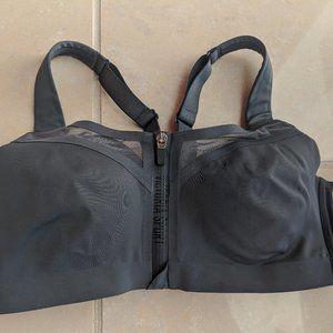 Victoria's Secret Knockout Ultra Max NWOT 34D